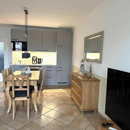 Appartementhaus Eichsfeldia 9 Mit Balkon * Ostseebad Kühlungsborn