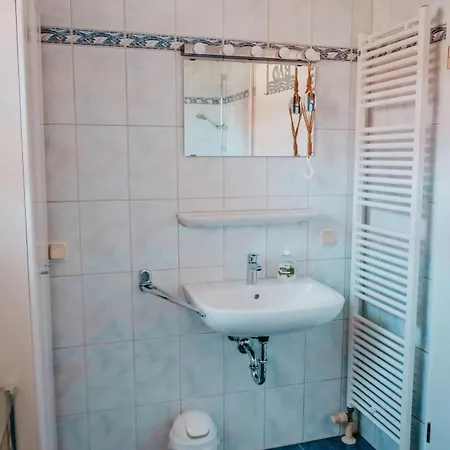 Appartementhaus Eichsfeldia 9 Mit Balkon * Ostseebad Kühlungsborn