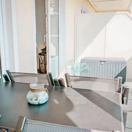 Appartementhaus Eichsfeldia 9 Mit Balkon * Ostseebad Kühlungsborn